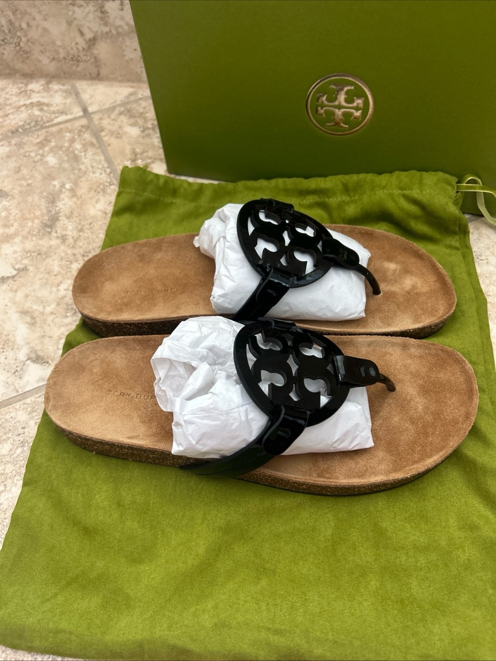 Tory Burch Black Logo Thong Sandals with Tan Footbed - Picture 3 of 7